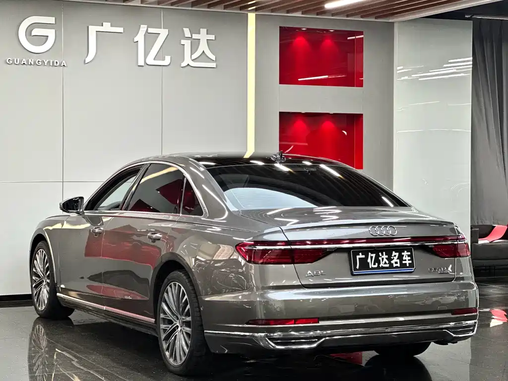 Audi A8 — миниатюра 15