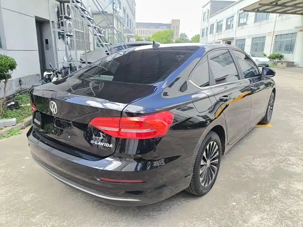 Volkswagen Lavida Pure Electric — миниатюра 7