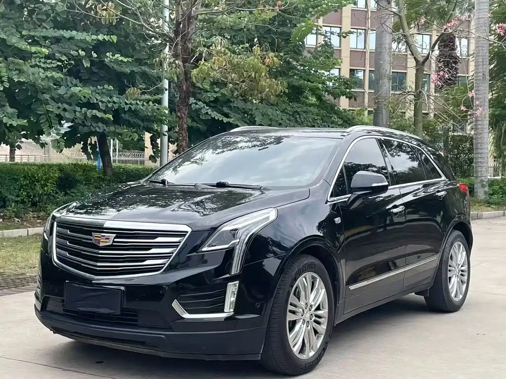 CADILLAC XT5