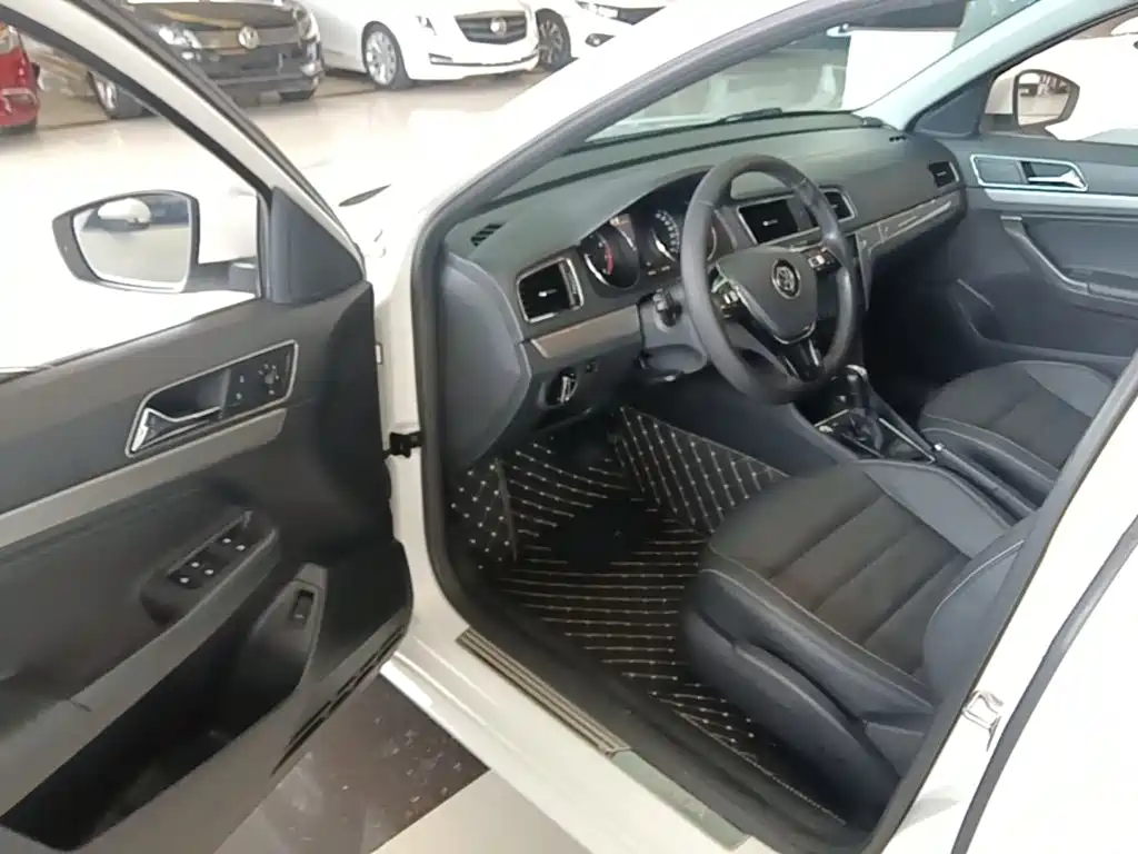 Volkswagen Lavida — миниатюра 16