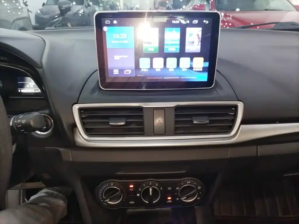 Mazda 3 Axela — миниатюра 13