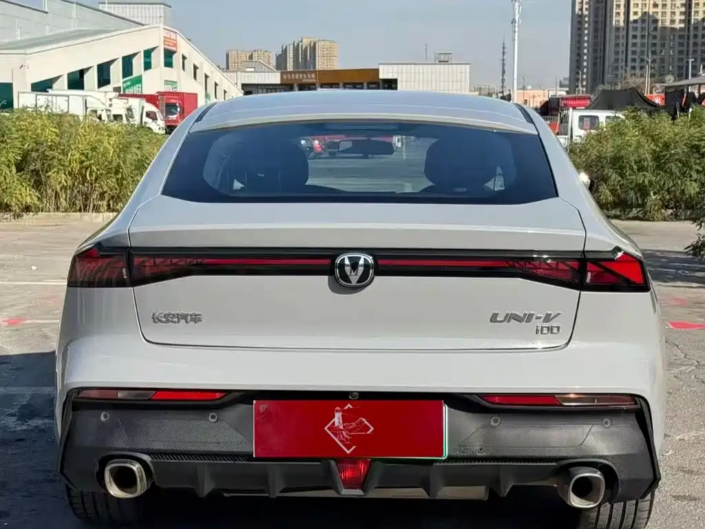 Changan UNI-V iDD — миниатюра 8