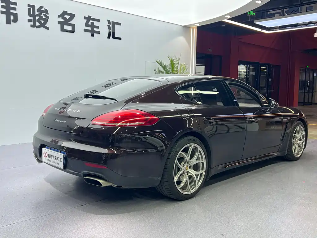 Porsche Panamera — миниатюра 14