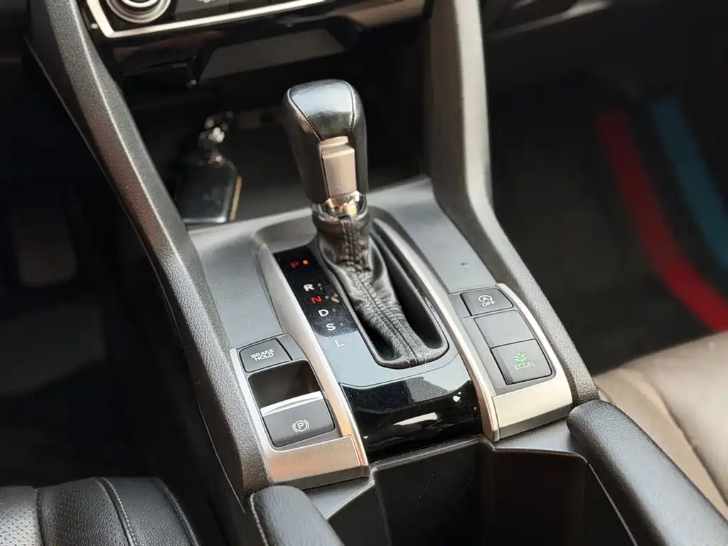 Honda Civic — миниатюра 11