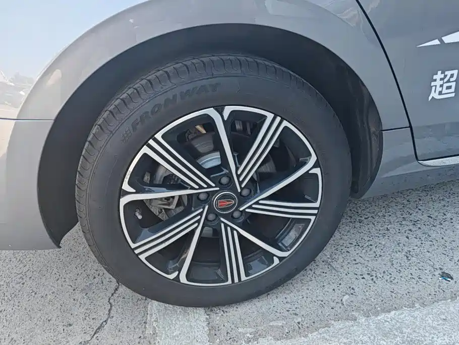 Hongqi Hongqi H5 PHEV — миниатюра 6
