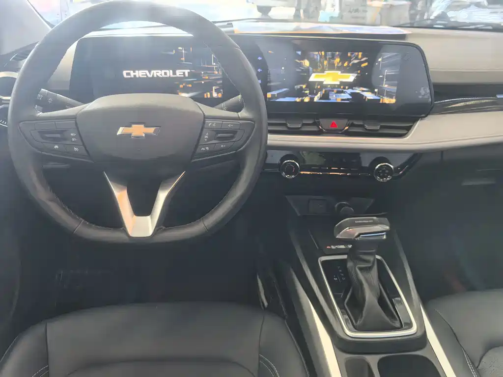 Chevrolet Monza — миниатюра 6