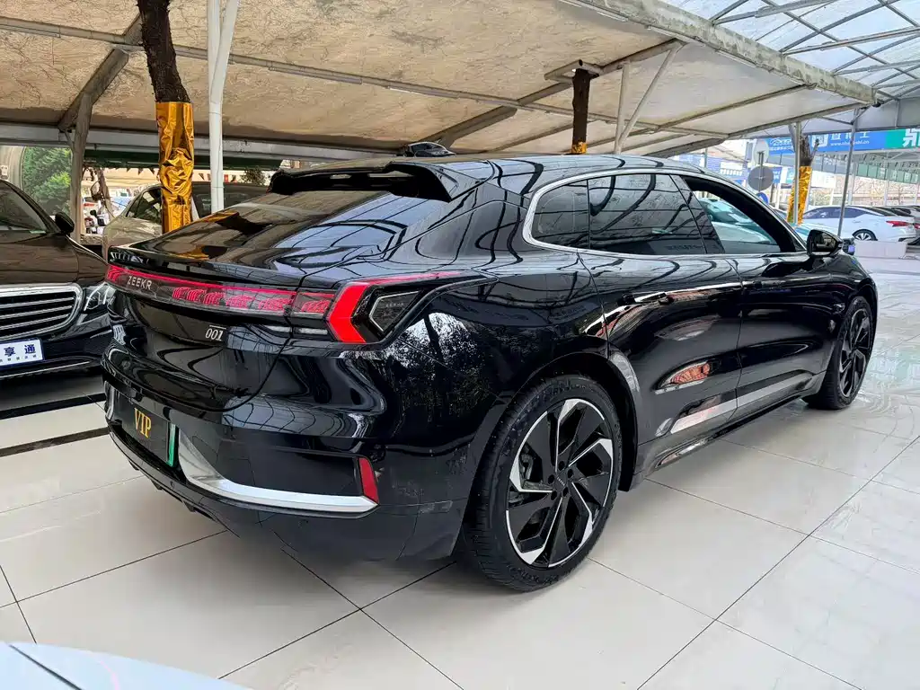 ZEEKR EXTREME KRYPTON 001