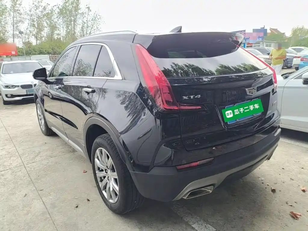 Cadillac XT4 — миниатюра 5