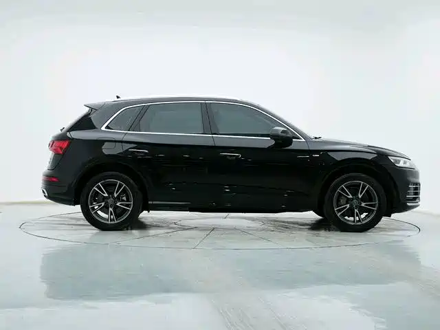 Audi Q5L — миниатюра 7