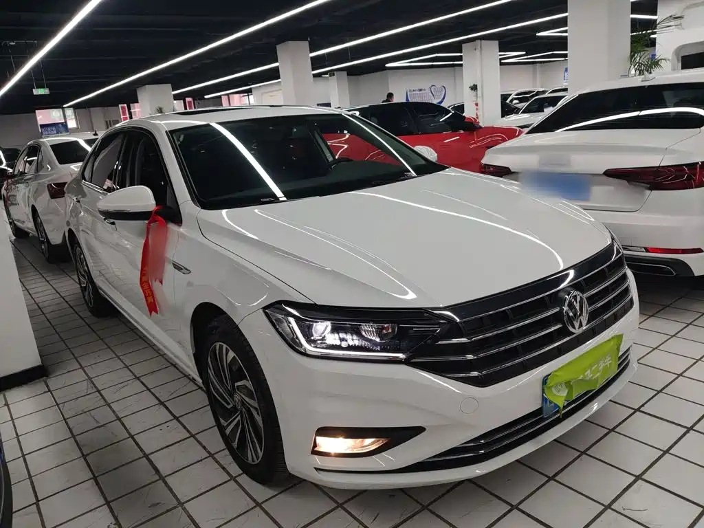 Volkswagen Sagitar — миниатюра 4