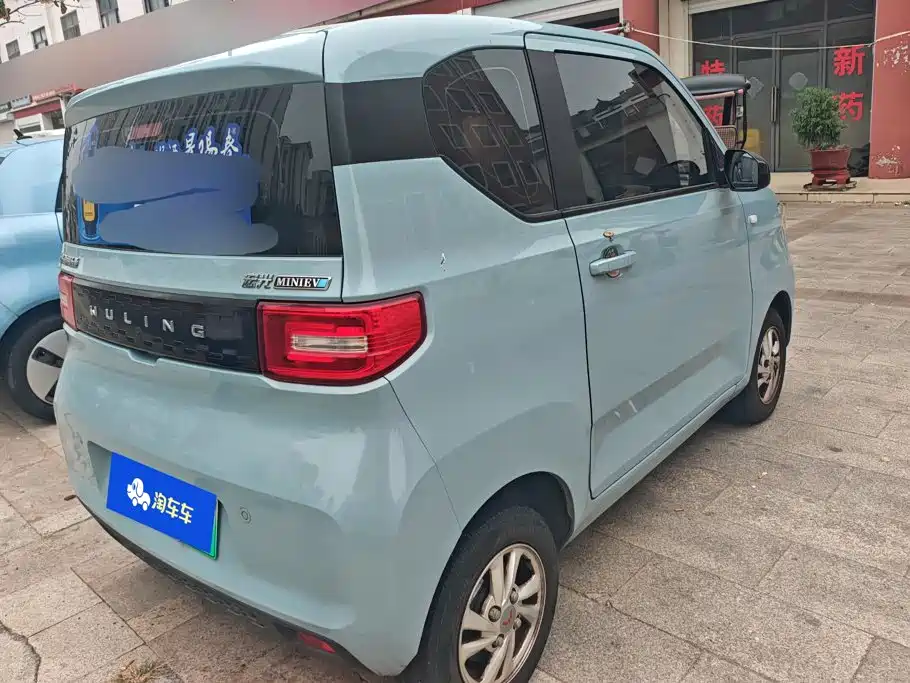 Wuling MINIEV — миниатюра 3