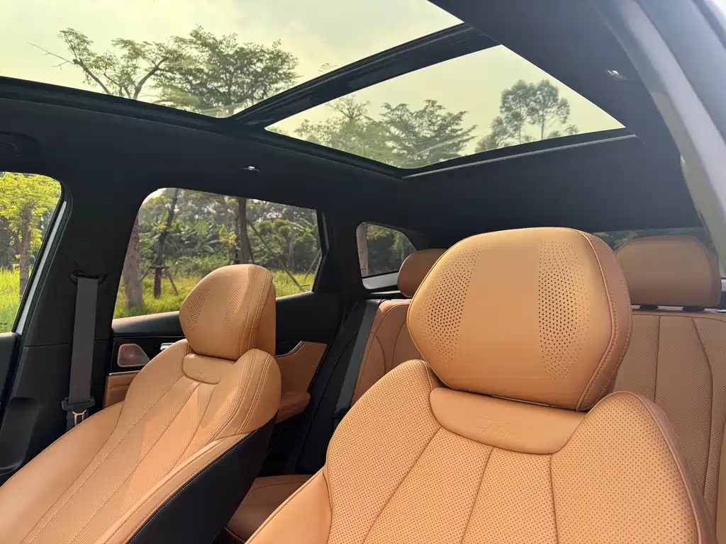 Geely Boyue L — миниатюра 21