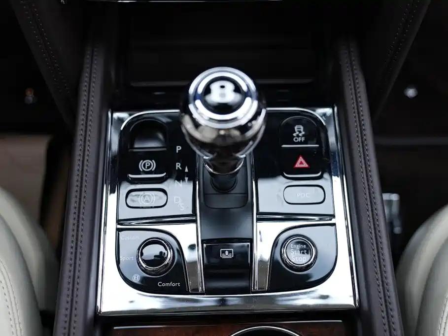 Bentley Mulsanne — миниатюра 12