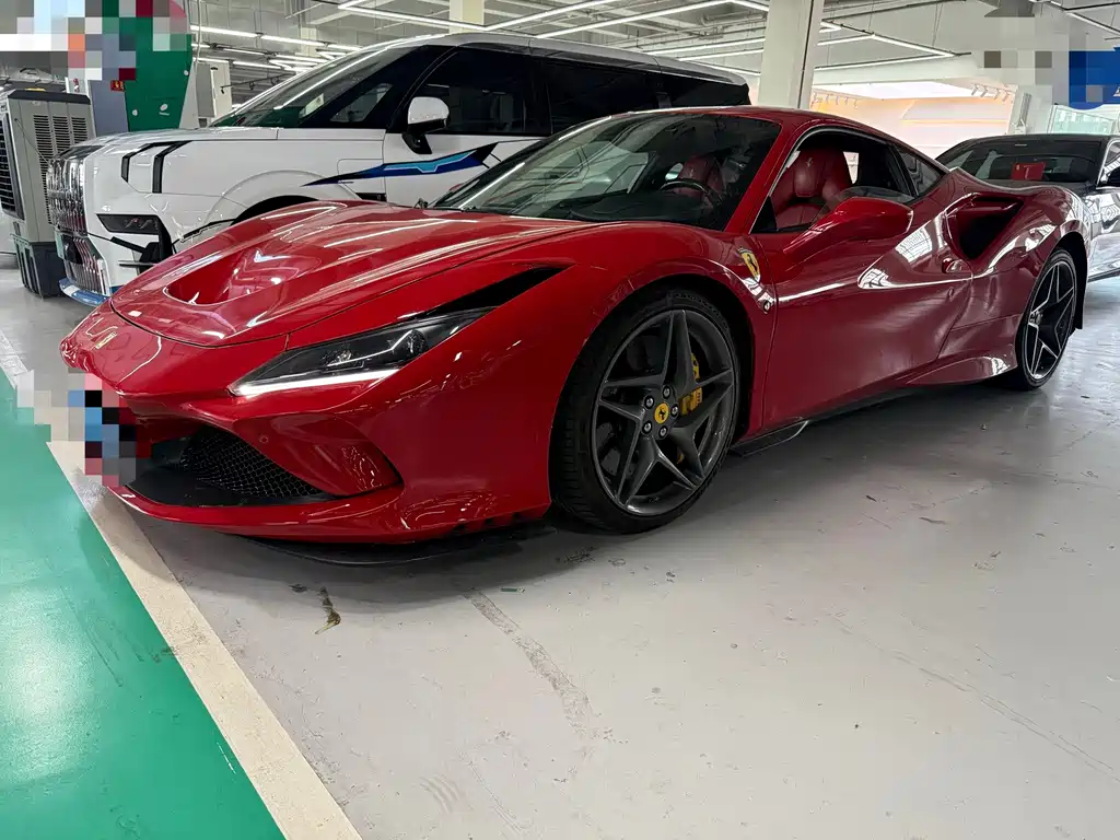 Ferrari F8