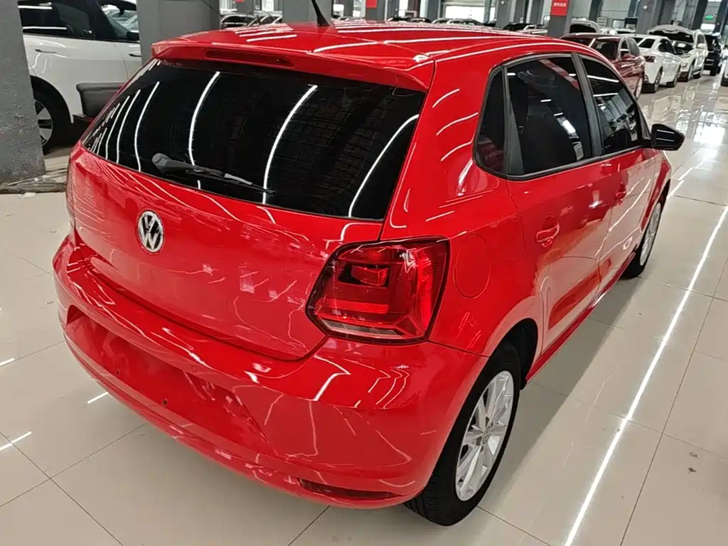Volkswagen Polo — миниатюра 5
