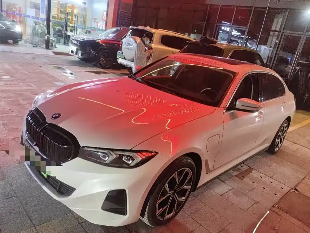 BMW i3