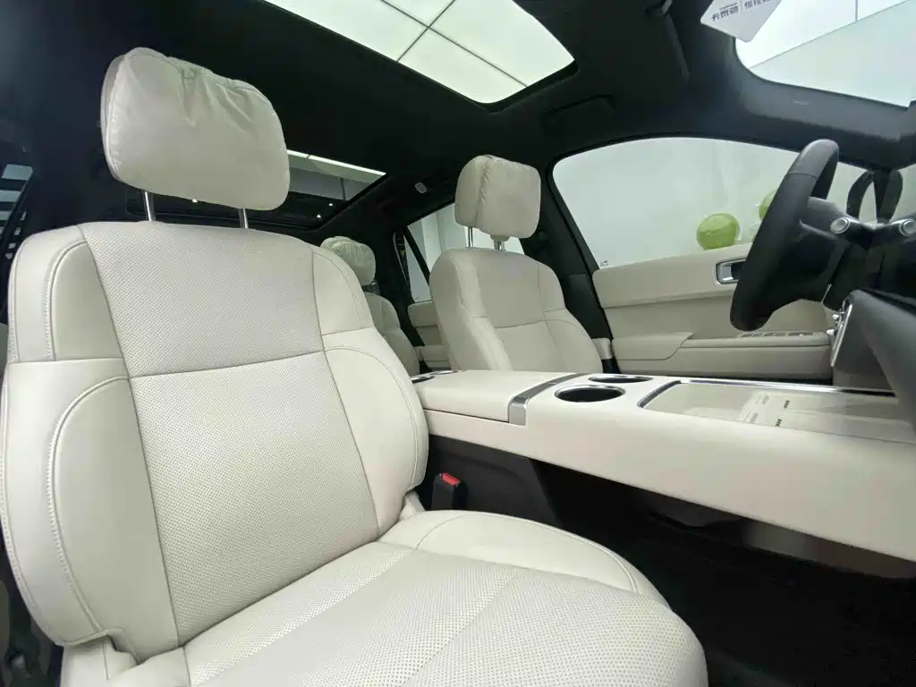 Li Auto Li L9 — миниатюра 28