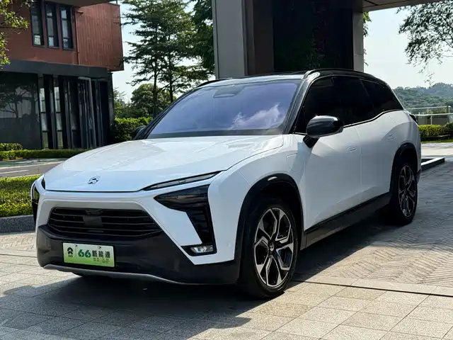2022 Nio ES8