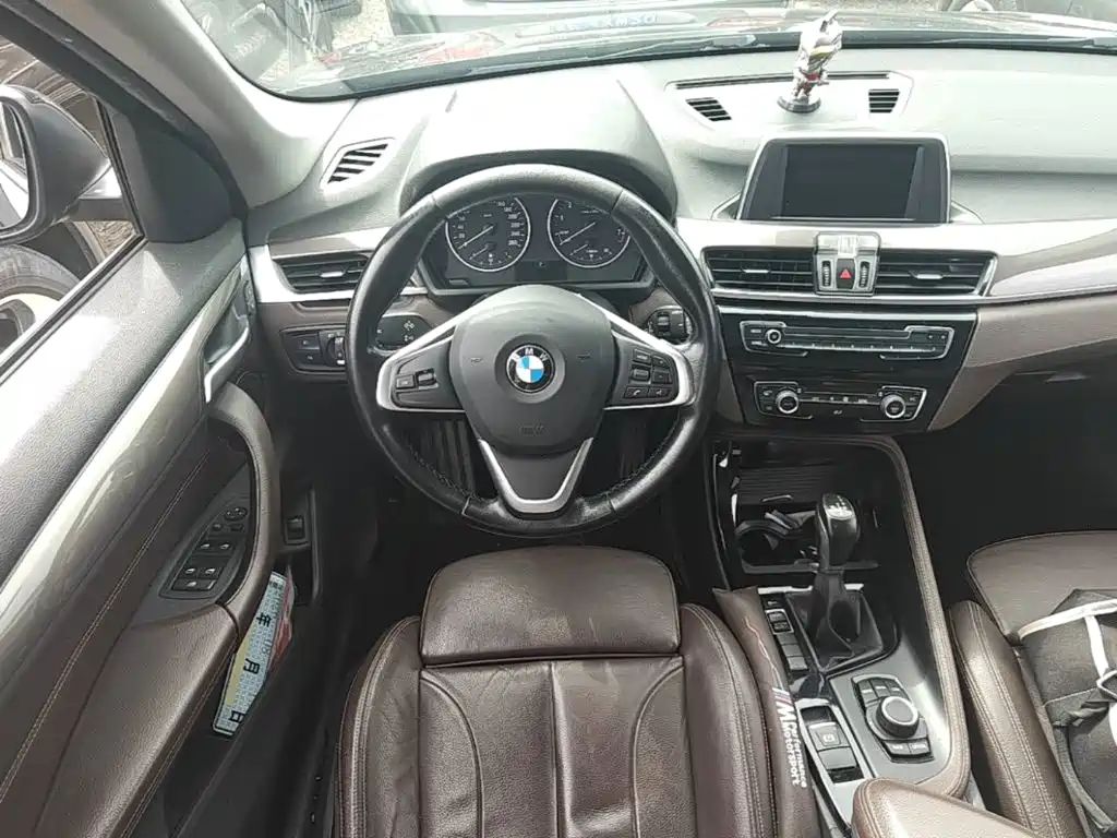 BMW X1 — миниатюра 11