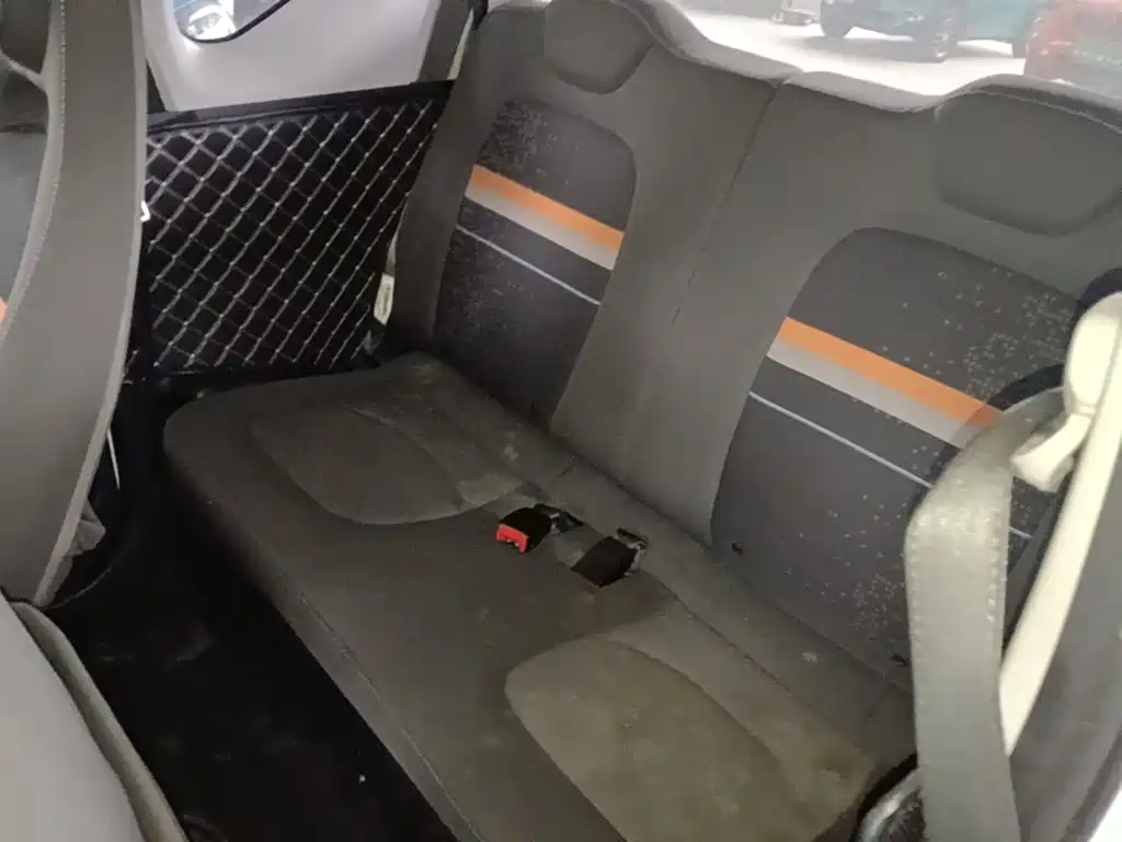 Wuling MINIEV — миниатюра 17