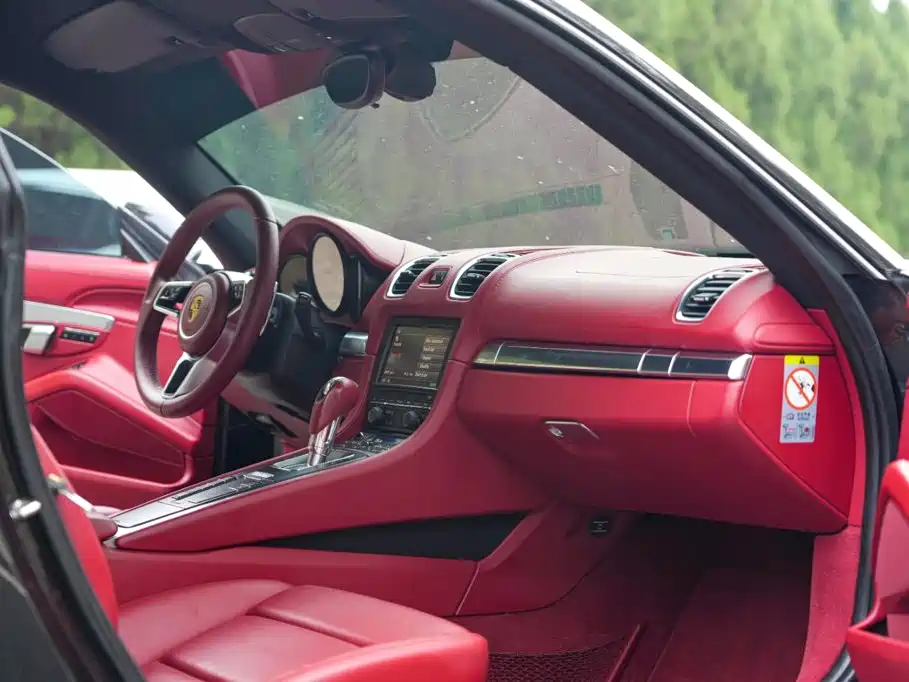Porsche Cayman — миниатюра 16