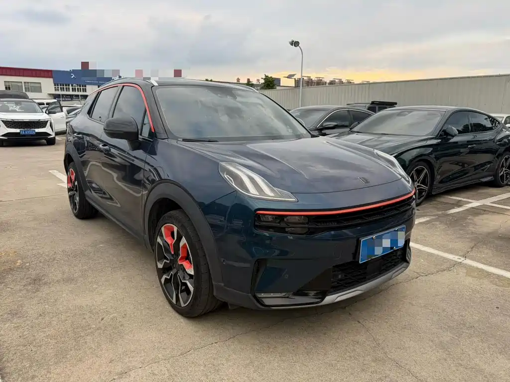 Lynk & Co 06 — миниатюра 3
