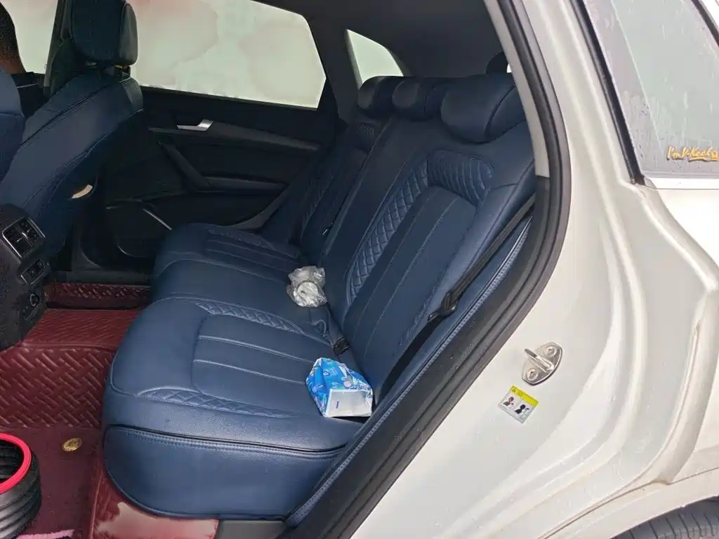 Audi Q5L — миниатюра 15