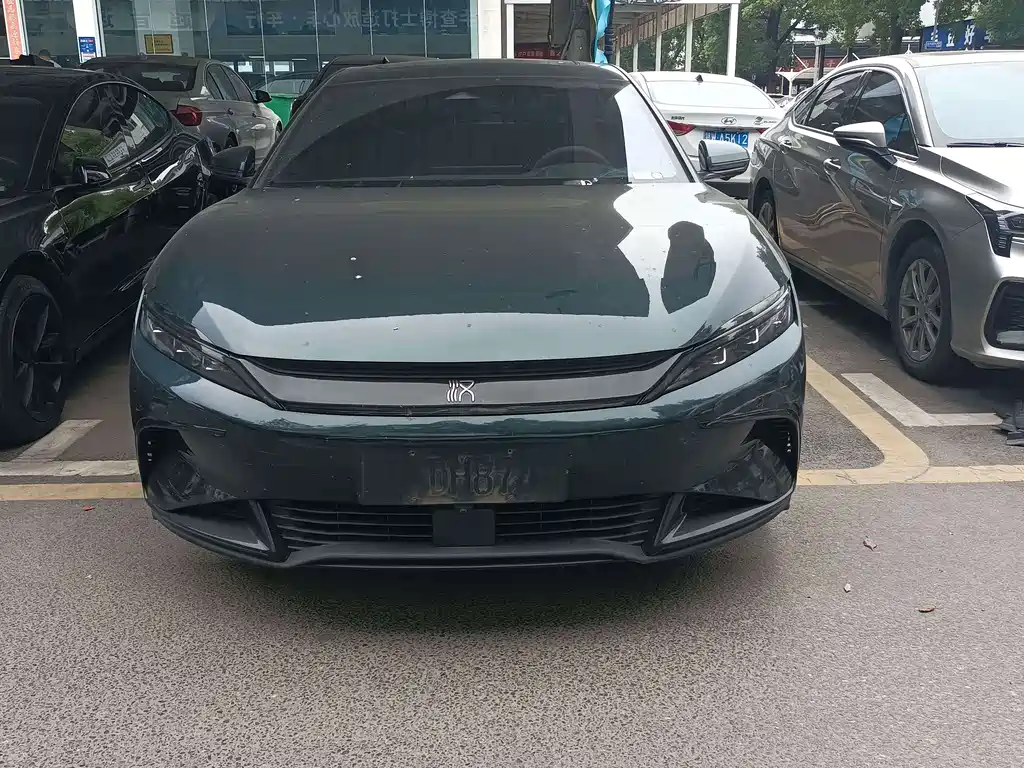 BYD Han — миниатюра 2