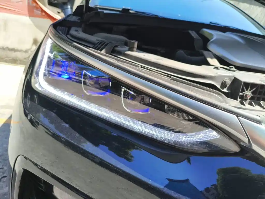 BYD Tang New Energy — миниатюра 7