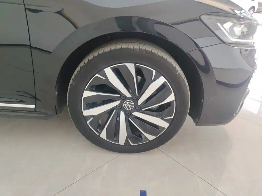 Volkswagen Passat — миниатюра 6