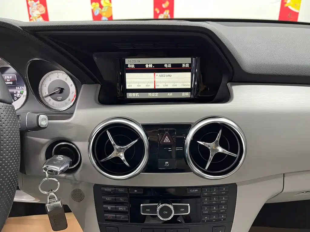 Mercedes-Benz GLK-Class — миниатюра 14