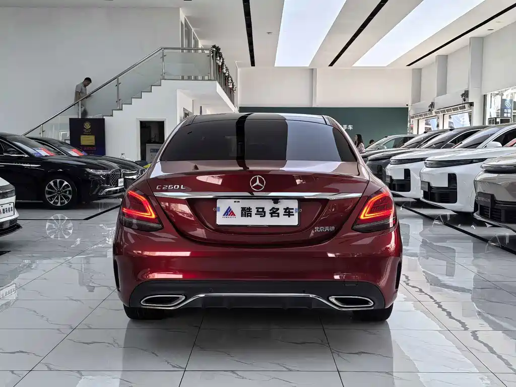 Mercedes-Benz C-Class — миниатюра 14