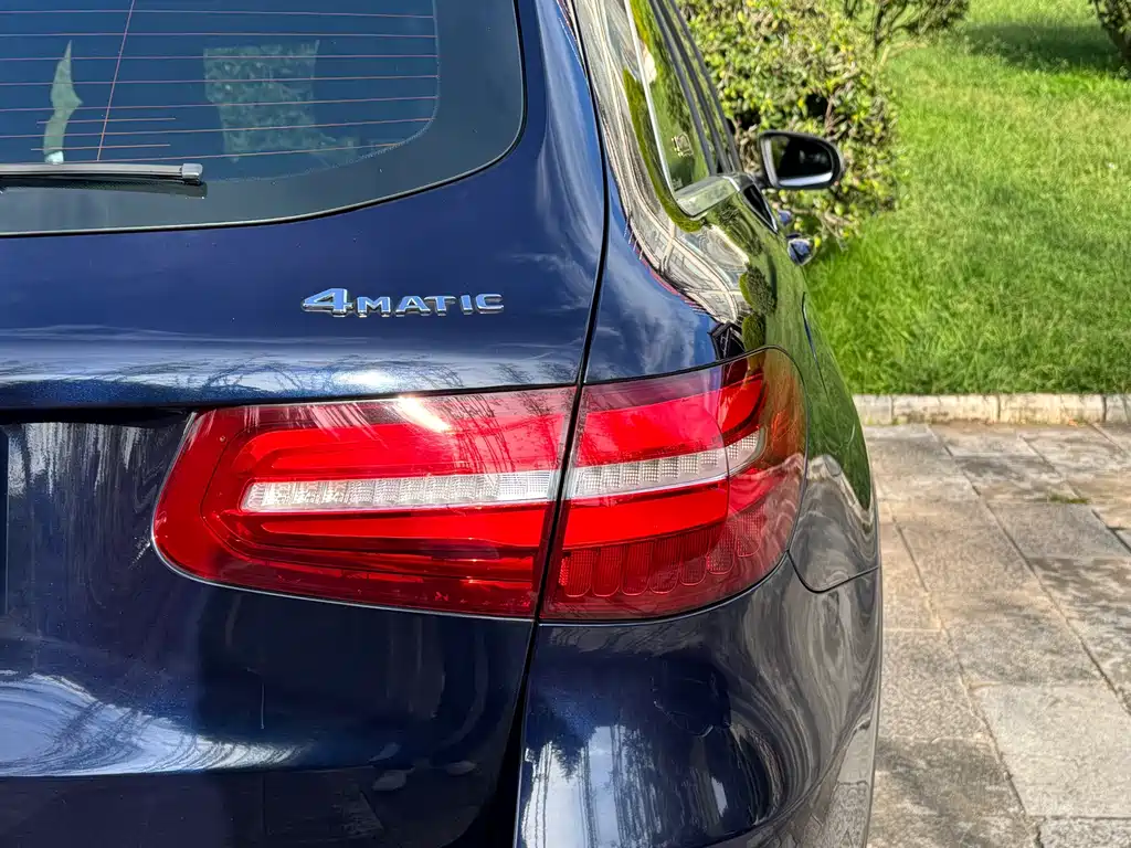 Mercedes-Benz GLC — миниатюра 10