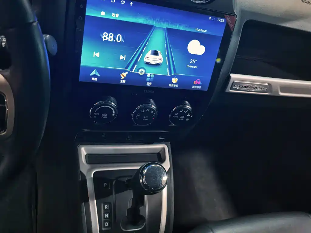 Jeep Compass (Import) — миниатюра 6