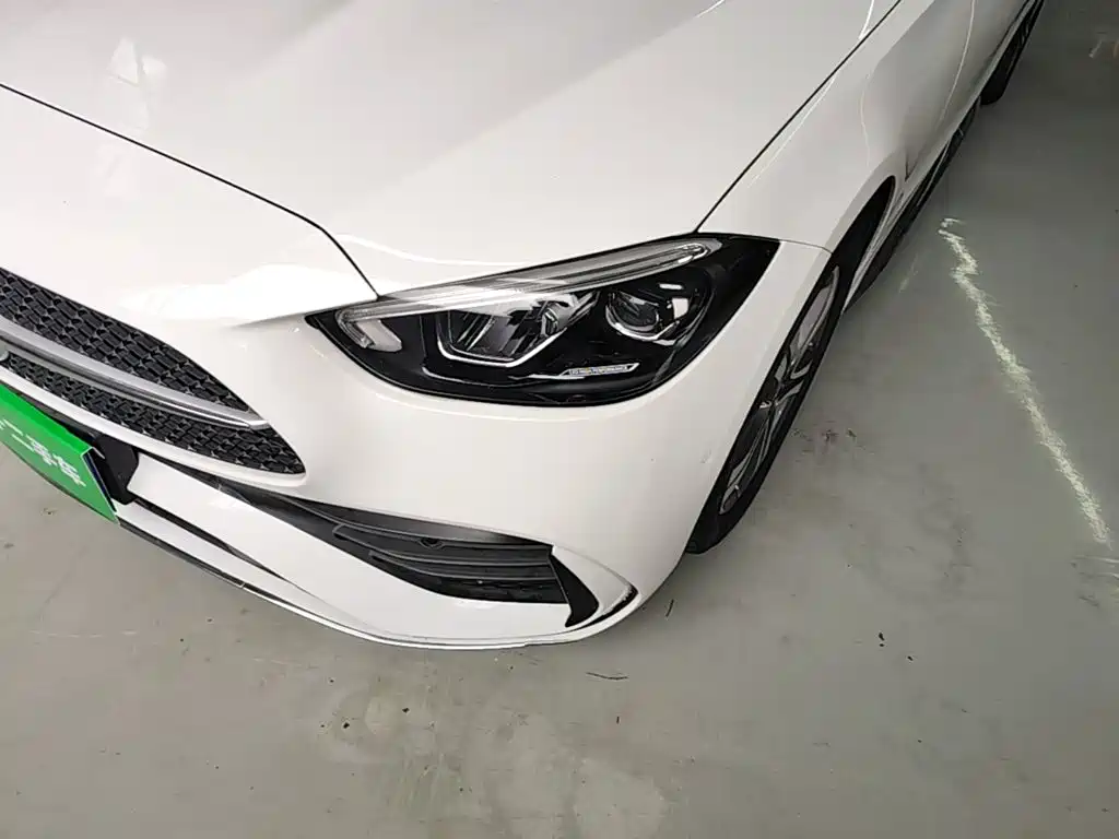 Mercedes-Benz C-Class — миниатюра 24