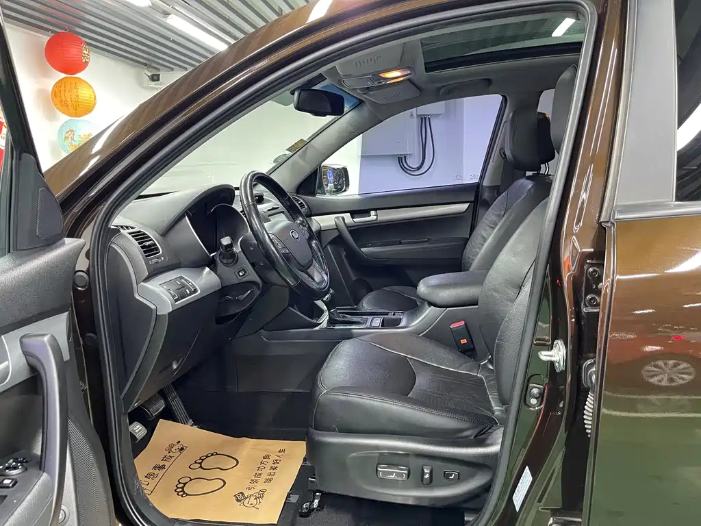 Kia Sorento — миниатюра 8