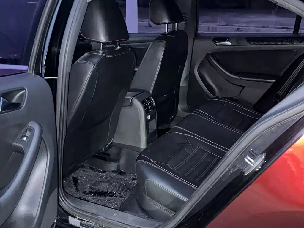 Volkswagen Sagitar — миниатюра 8