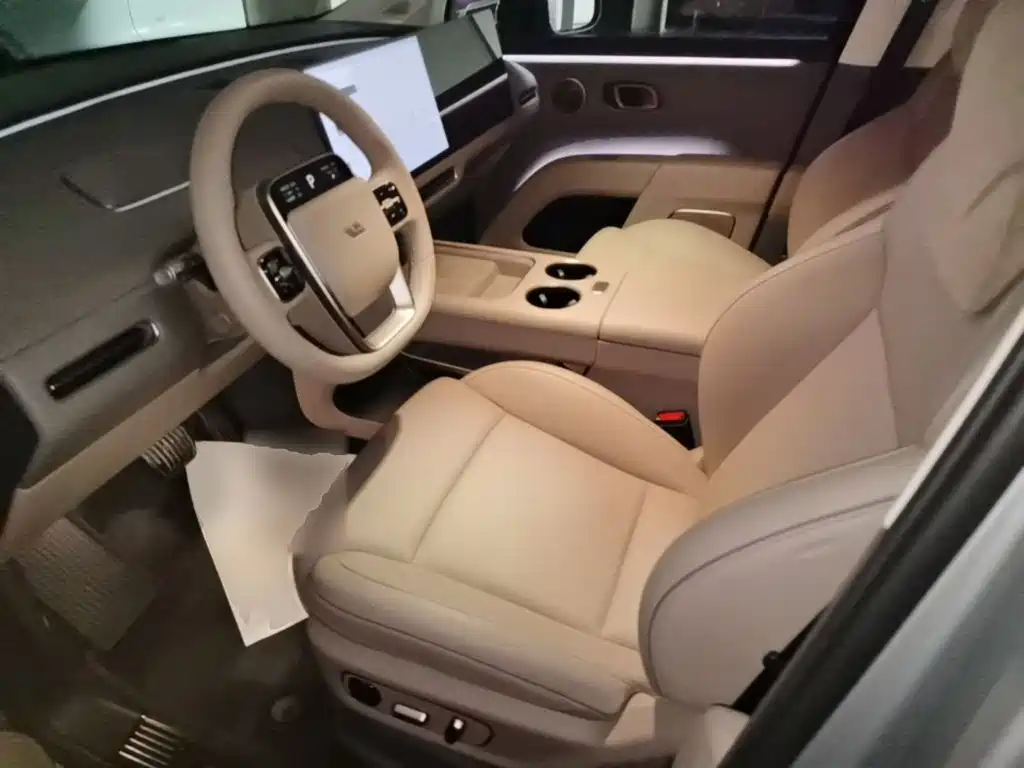 Li Auto Li i8 — миниатюра 15