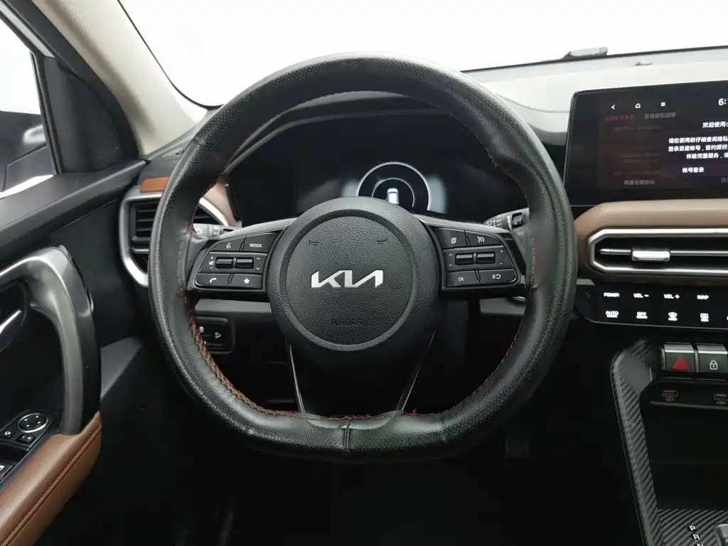 Kia Sportage — миниатюра 11