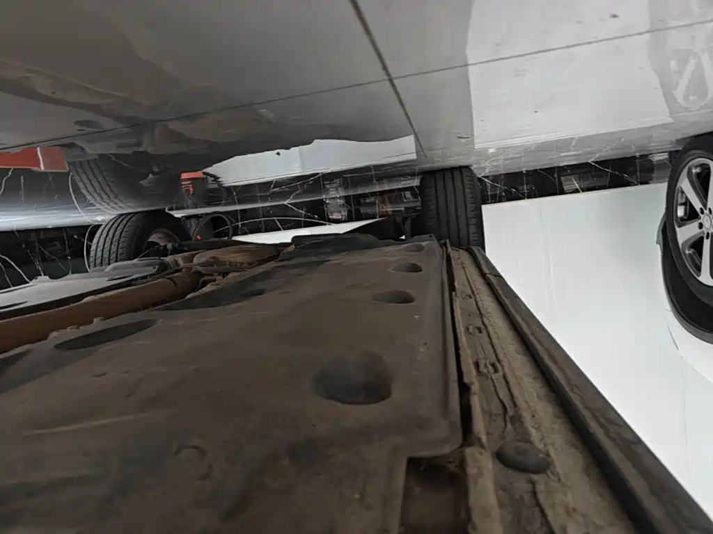 Volkswagen Tiguan - фото 21