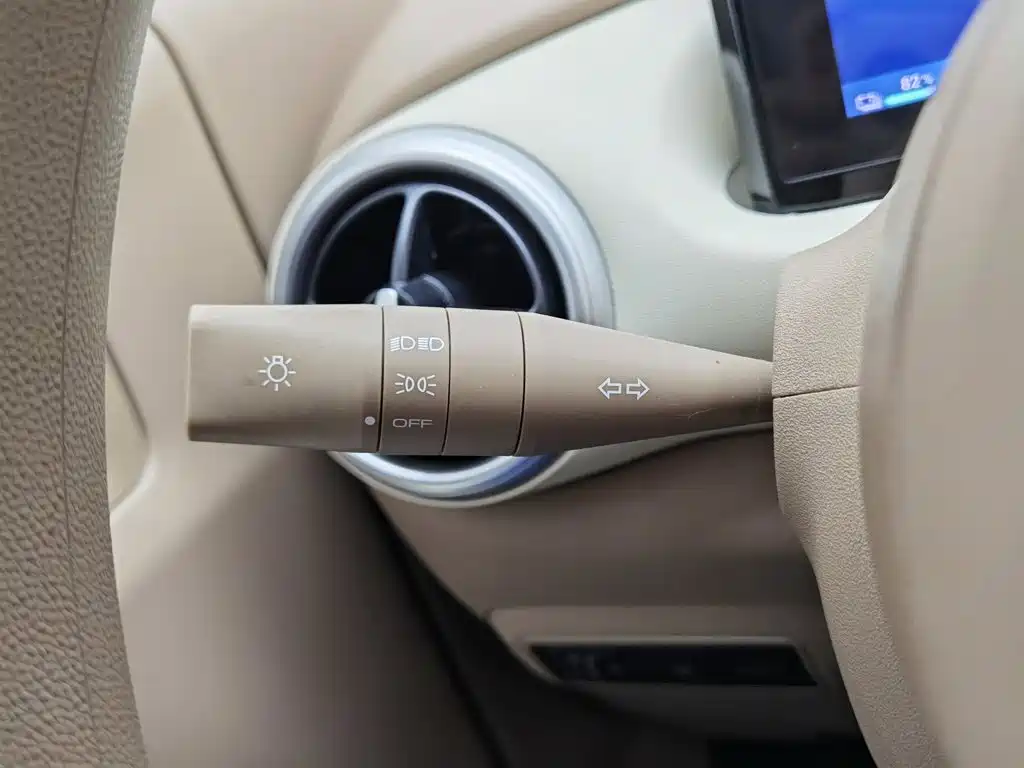 Wuling MINIEV — миниатюра 21