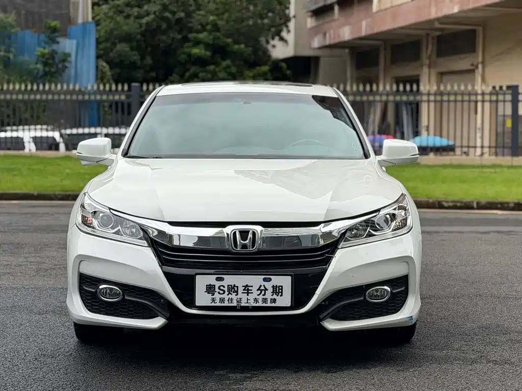 Honda Accord — миниатюра 2