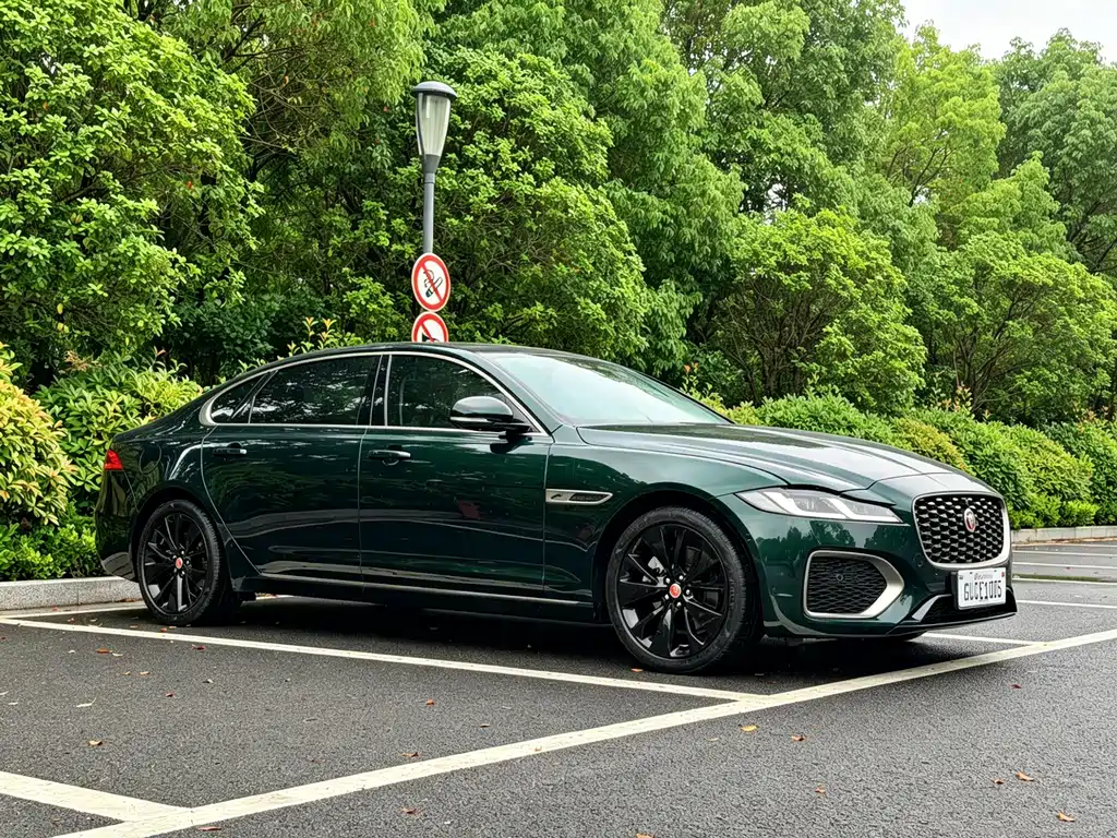 Jaguar XFL 2023 XFL 2.0T P250 Premium Luxury