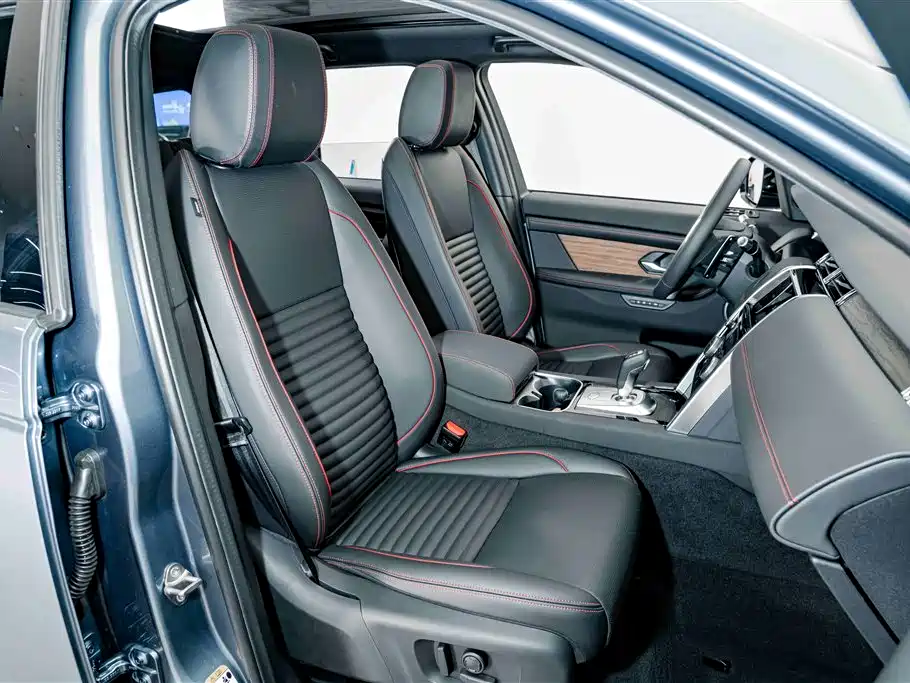 Land Rover Discovery Sport — миниатюра 20