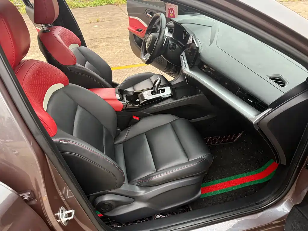 MG MG5 — миниатюра 12