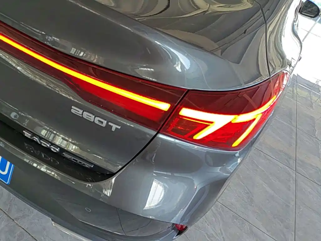 Changan Eado — миниатюра 8