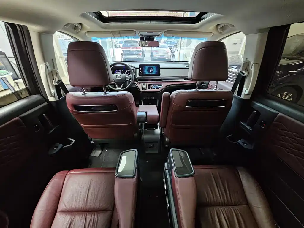 Honda Elysion — миниатюра 15