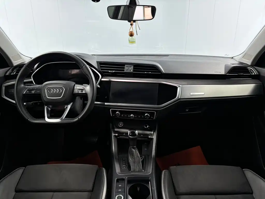 Audi Q3 2022 35 TFSI Fashion