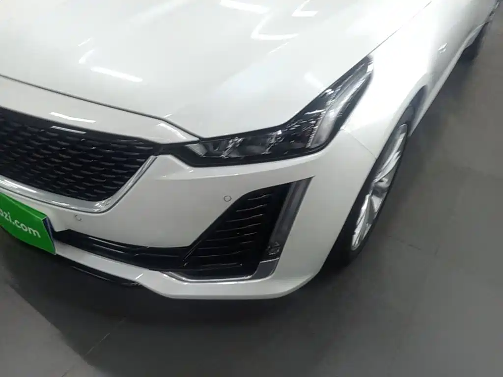 Cadillac CT5 — миниатюра 24