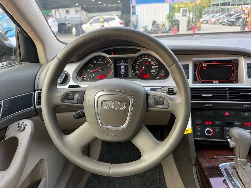 Audi A6L — миниатюра 5